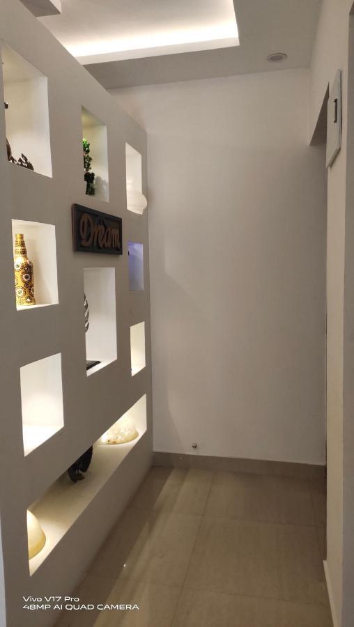 305 Home Stay Mangalore Ngoại thất bức ảnh